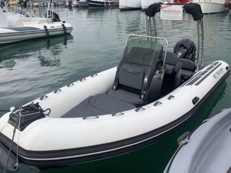 3D Tender 3D TENDER 600 de alquiler a Cogolin