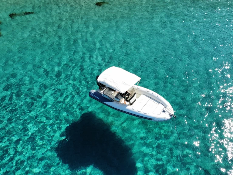 Zodiac N-ZO 600 de alquiler a Santa Eulària des Riu