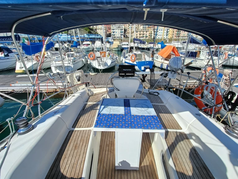 Alquiler de Bavaria Bavaria 37 en Genova