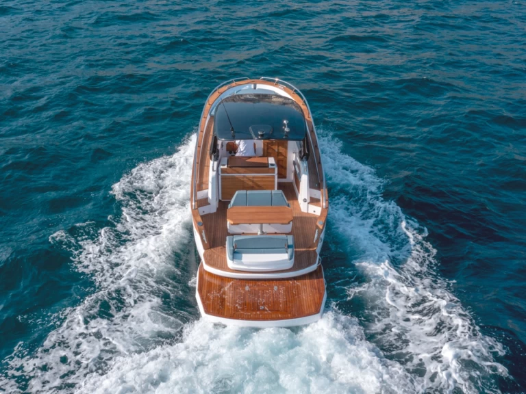 Alquiler de Lancha, con o sin patrón Mimi Sorrento