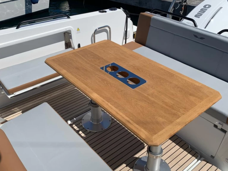 Alquiler Lancha Bénéteau con o sin  título de navegación