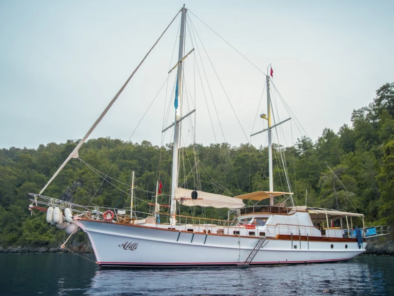 Velero para alquilar Fethiye al mejor precio