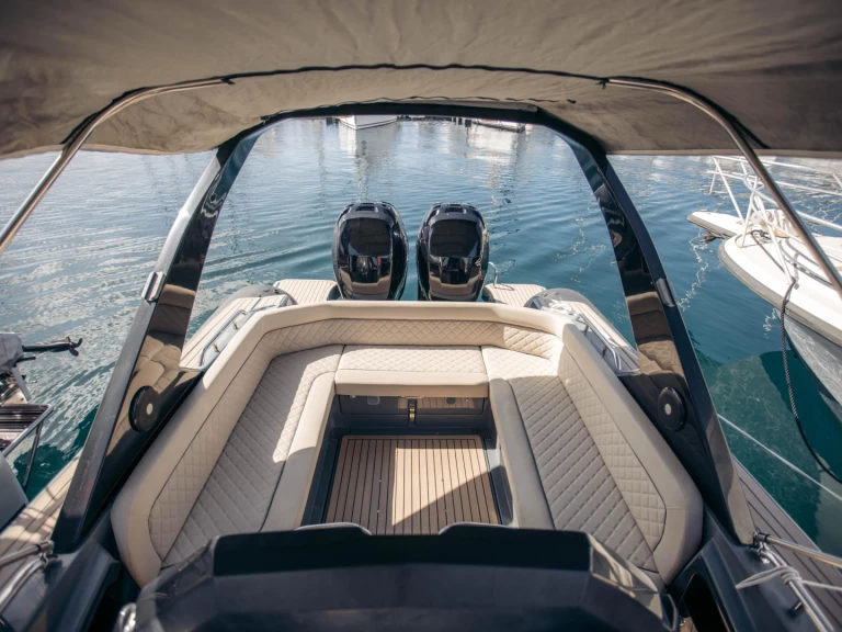 Alquiler de embarcaciones Salpa SALPA 33 SOLEIL enPorticcio en Samboat