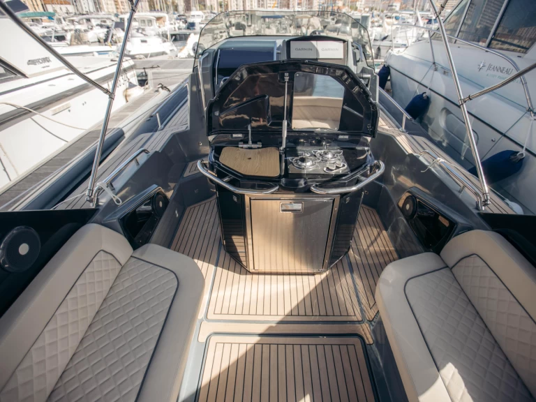 Alquiler de Lancha, con o sin patrón Salpa Porticcio