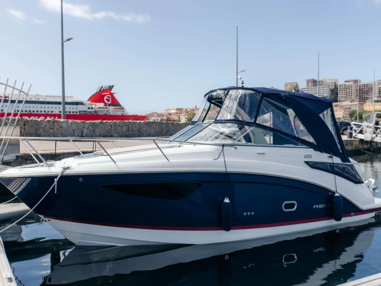 Alquiler de Régal REGAL 26 en Coti-Chiavari