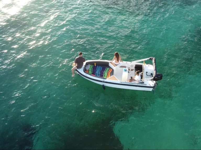 Alquiler de barcos Sant Antoni de Portmany barato de Silver yacht