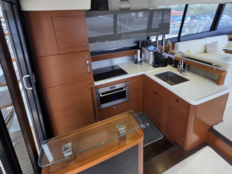 Alquiler Lancha en Primošten - Prestige Prestige 550 Fly