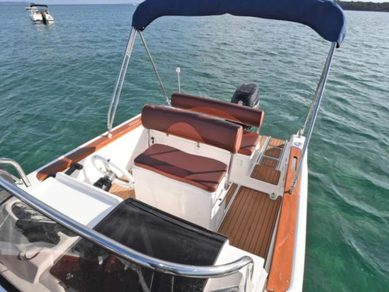Alquiler de barcos Catania barato de SPORT INFINITY 21