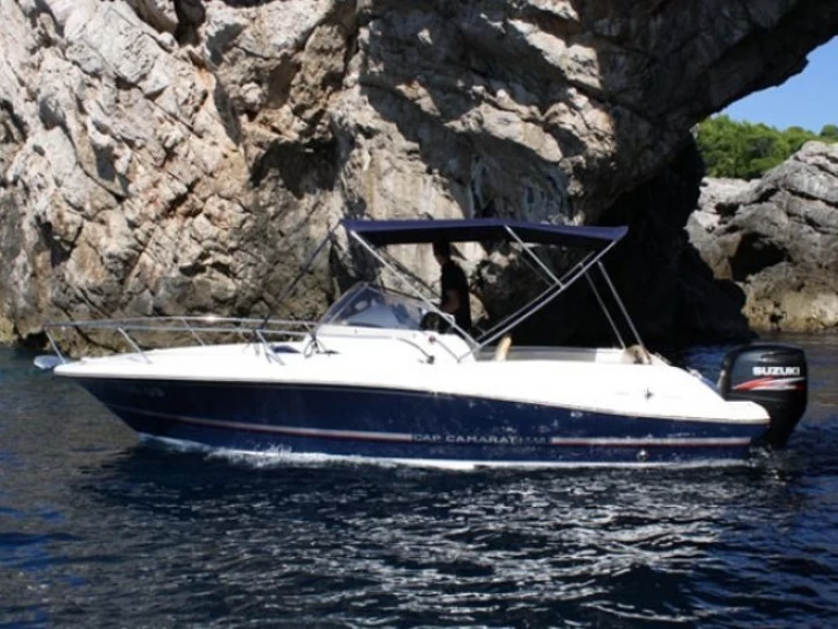 Alquiler de barcos Empuriabrava barato de Cap Camarat 7.15 WA