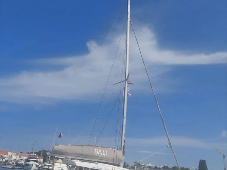 Alquiler de Catamarán, con o sin patrón Bali Zadar