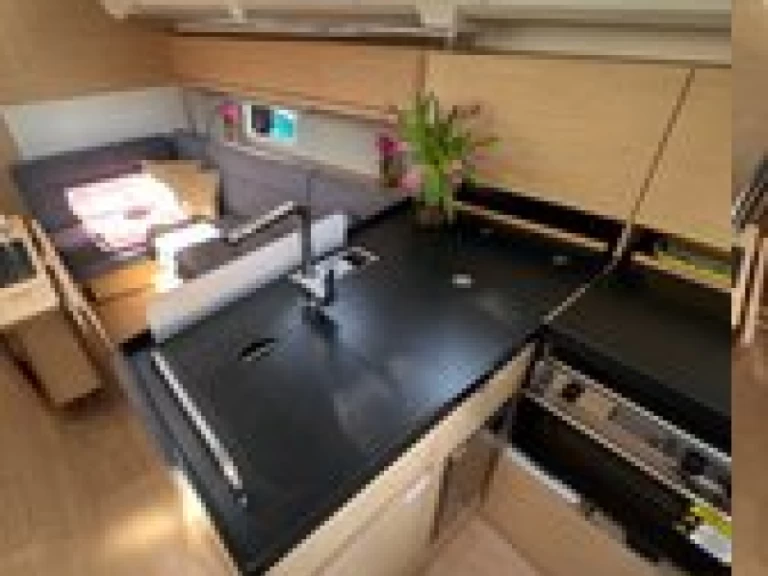 Velero para alquilar Seget Donji al mejor precio