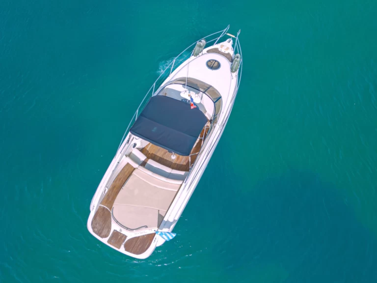 Cranchi CSL 28 de alquiler a Chaniá