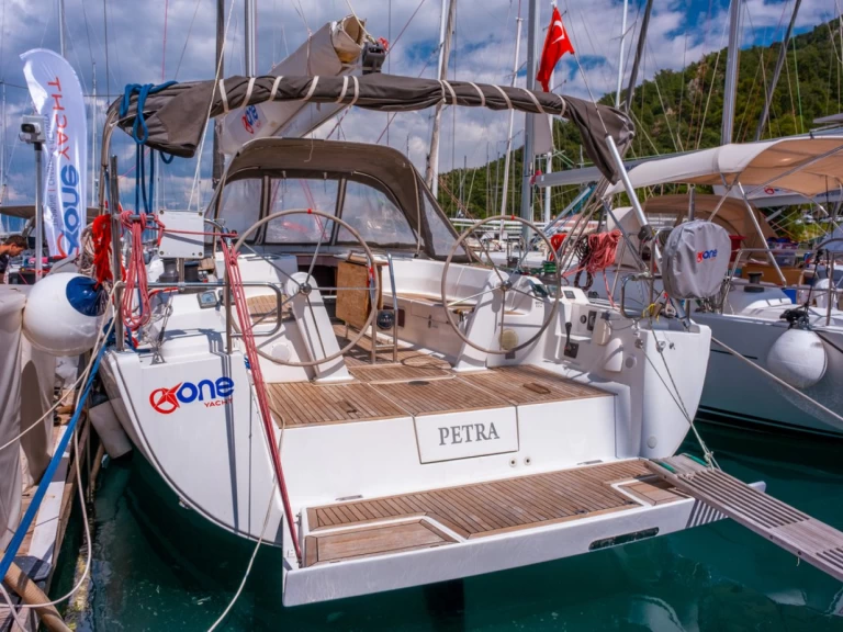 Alquiler Velero Hanse con o sin  título de navegación