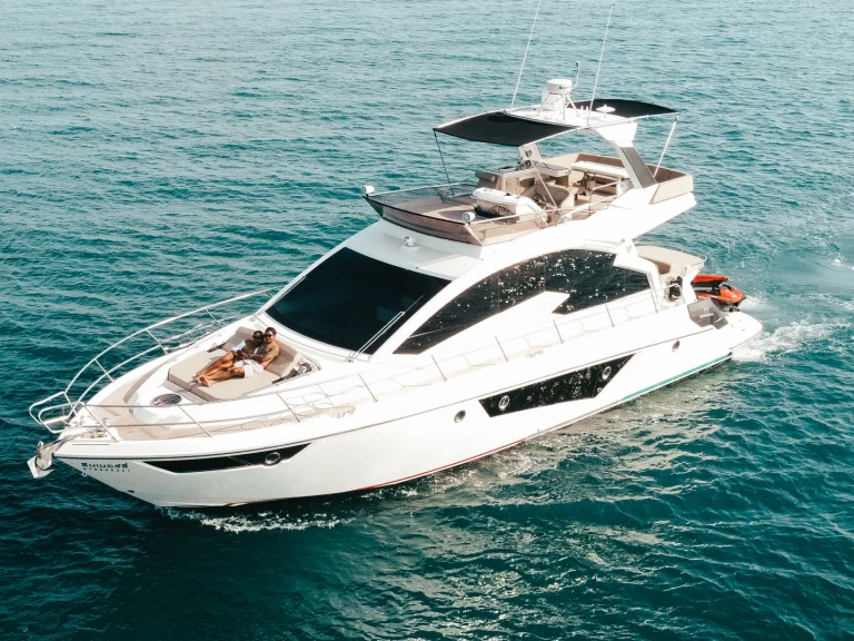 Alquiler de Yate de lujo, con o sin patrón Cranchi Ao Po