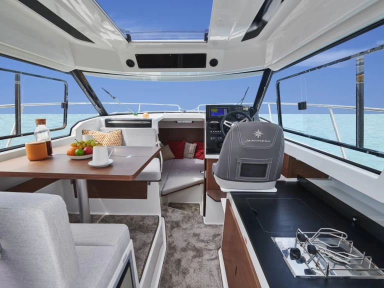 Alquiler Lancha Jeanneau con o sin  título de navegación