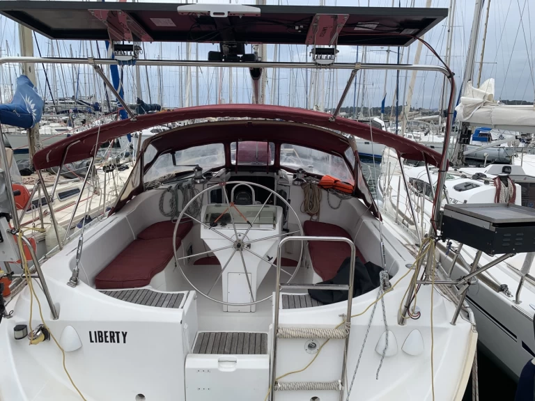 Alquiler Velero en Saint-Mandrier-sur-Mer - Bénéteau Oceanis 351 Clipper