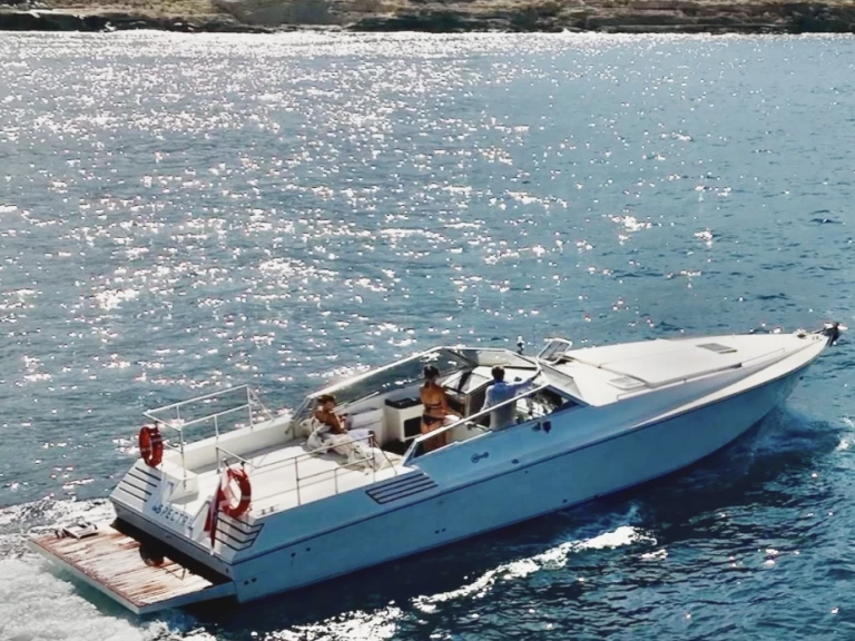 Alquiler de embarcaciones cigala and bertinetti shark 45 enValletta en Samboat