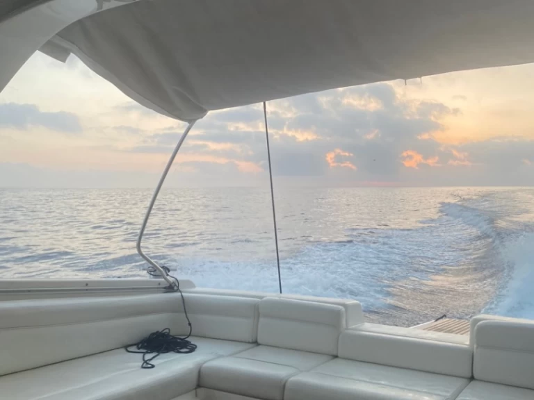 Alquiler de barcos Nápoles barato de Fiart 36 Genius