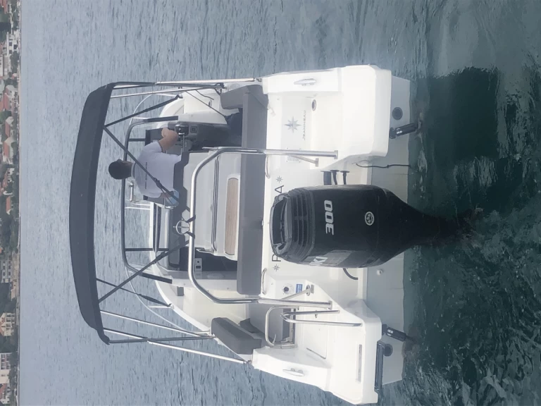 Alquiler de Lancha, con o sin patrón Jeanneau Trogir