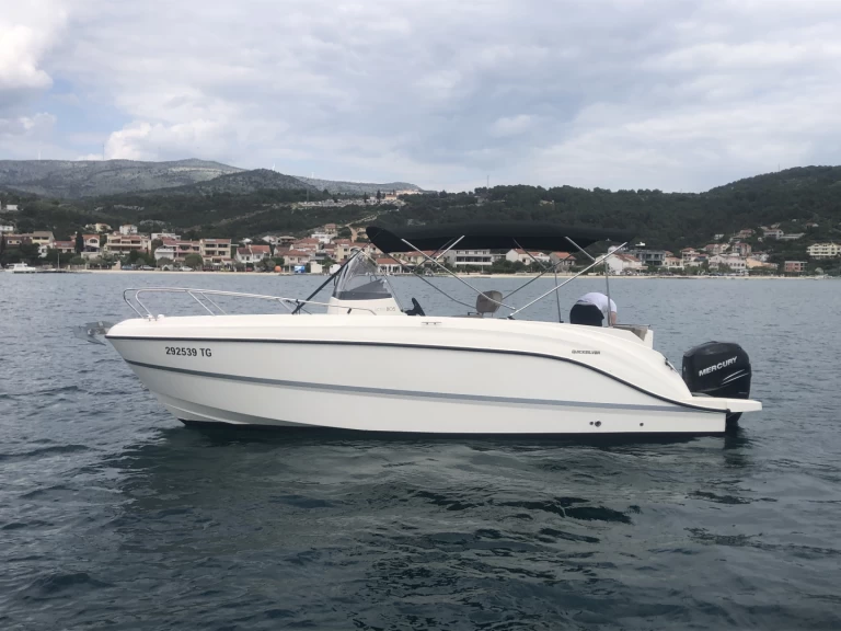 Alquiler Lancha en Trogir - Quicksilver Activ 805 Open