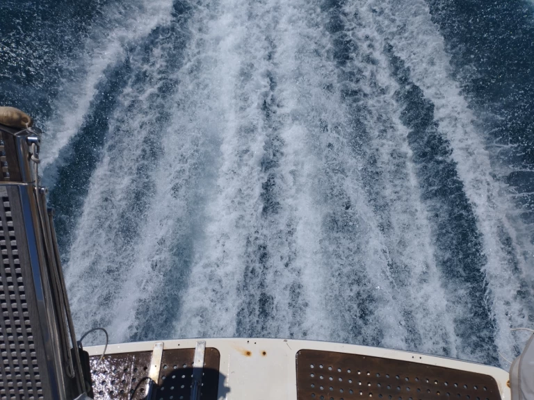 Alquiler de embarcaciones Marine-Project PRINCESS 415 enGruissan en Samboat