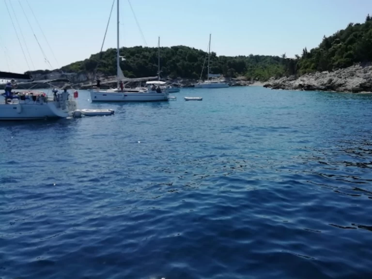 Alquiler de embarcaciones Jeanneau Sun Odyssey 39 DS enPalero en Samboat