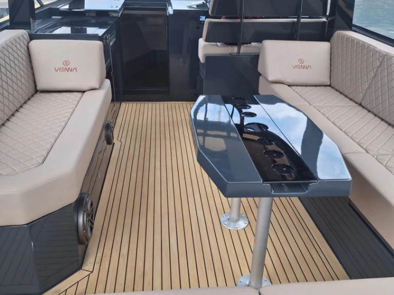 Alquiler de embarcaciones Colnago Colnago 40 enSplit en Samboat