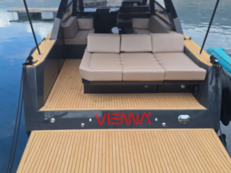 Alquiler Lancha Colnago con o sin  título de navegación