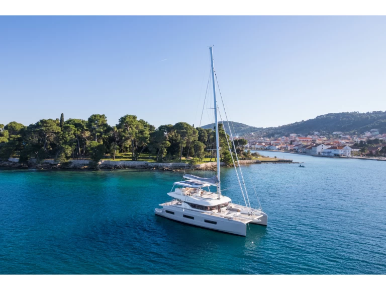 Catamarán para alquilar Split al mejor precio