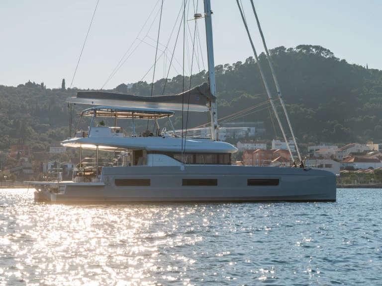 Lagoon Lagoon 60 de alquiler a Split