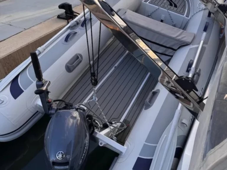 Alquiler de Catamarán, con o sin patrón Fountaine Pajot Toulon