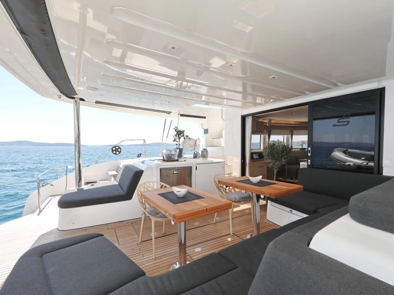 Catamarán para alquilar Split al mejor precio