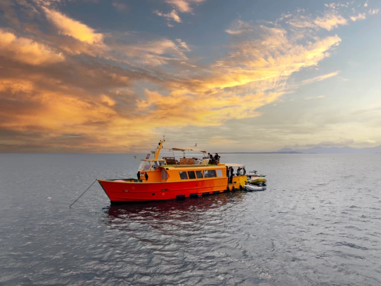 Yate de lujo para alquilar Cannes al mejor precio