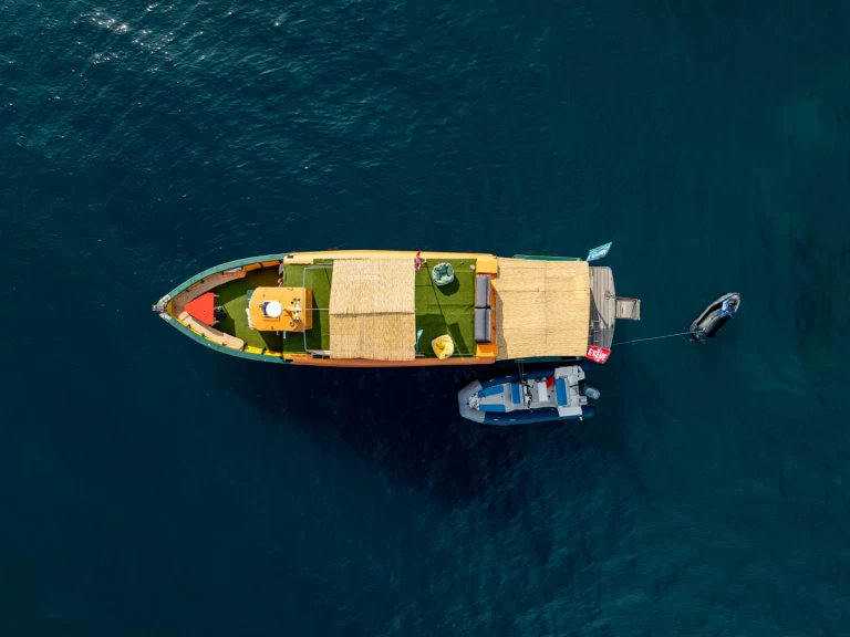 Constructeur indépendant Bateau en Bois de alquiler a Cannes
