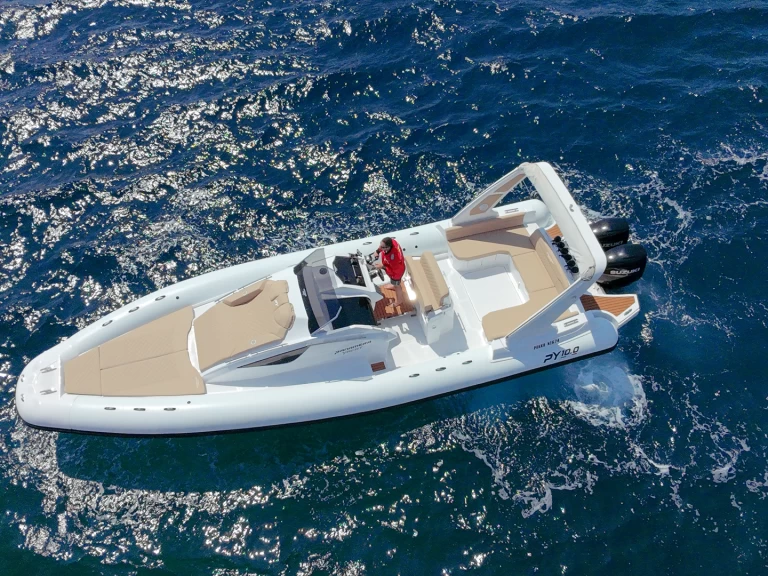 Alquiler Neumática en Limáni Lavríou - Panamera PY10