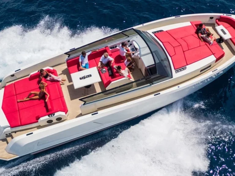 Alquiler Lancha Vanquish 54 con o sin  título de navegación