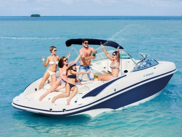 Alquiler Lancha en Cos - Rinker Captiva 