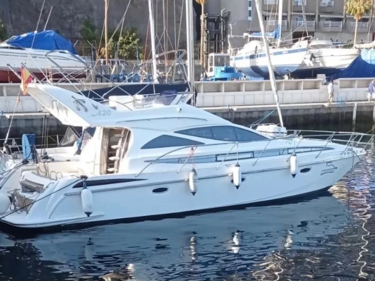 Alquiler de embarcaciones Voyage Stealth 420 enPalma de Mallorca en Samboat