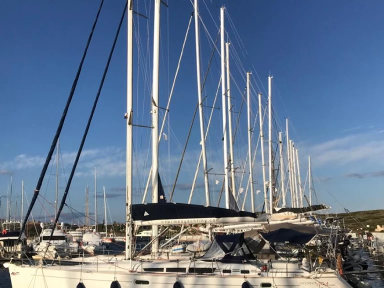 Alquiler de barcos Paros Port barato de Sun Odyssey 49