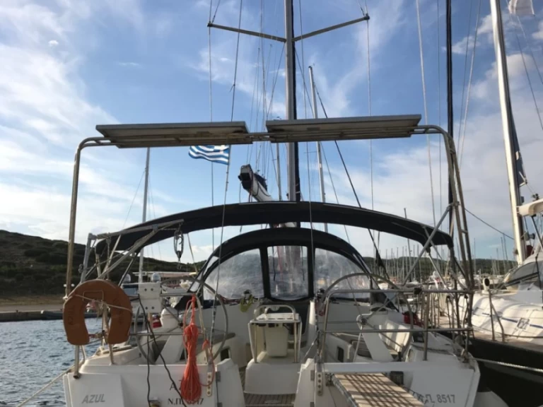 Alquiler Velero Jeanneau con o sin  título de navegación