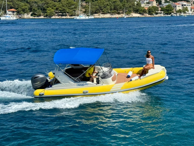Alquiler Hvar - Solemar Aquamax F23 en SamBoat