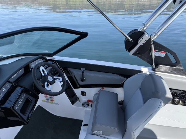 Alquiler de embarcaciones Mastercraft NXT 20 enBodman-Ludwigshafen en Samboat