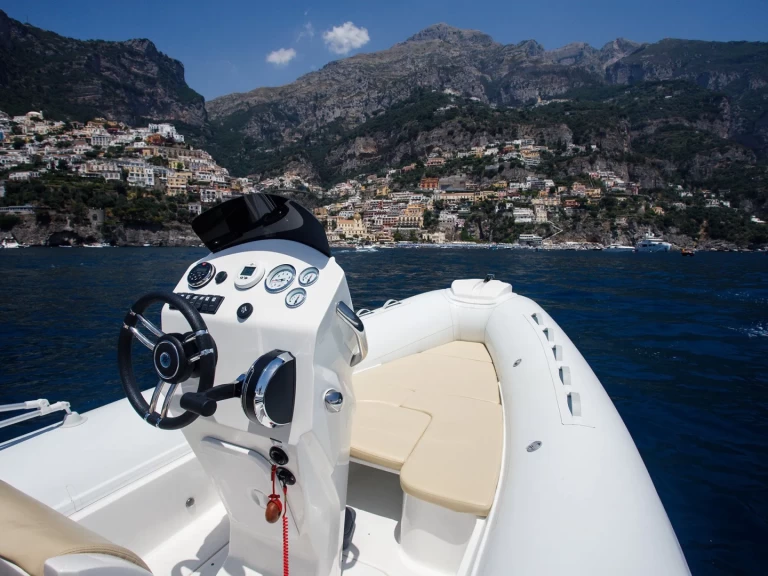 Alquiler de Callegari 550 en Porto di Salerno