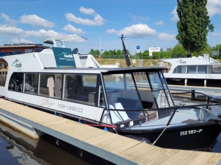 Alquiler de barcos České Vrbné barato de YB35