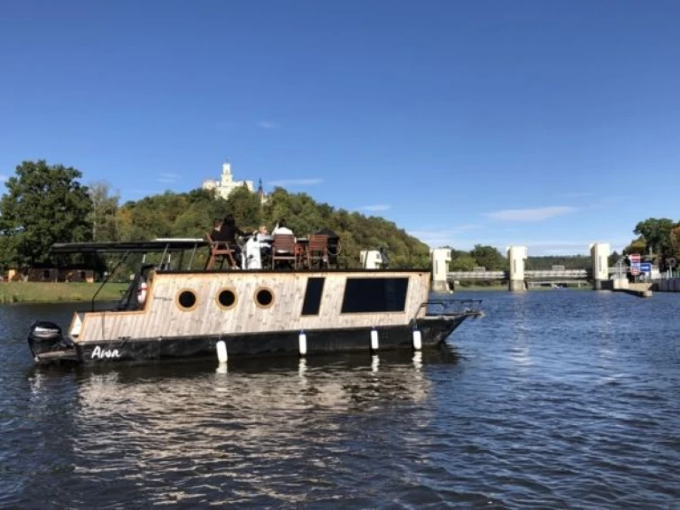 Alquiler Lancha Traweller con o sin  título de navegación