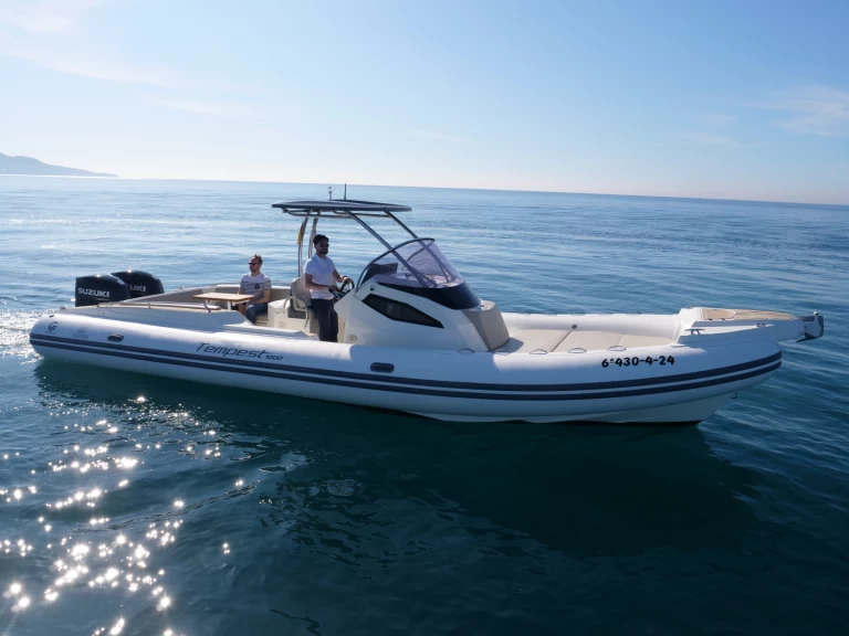 Lancha para alquilar Roses al mejor precio