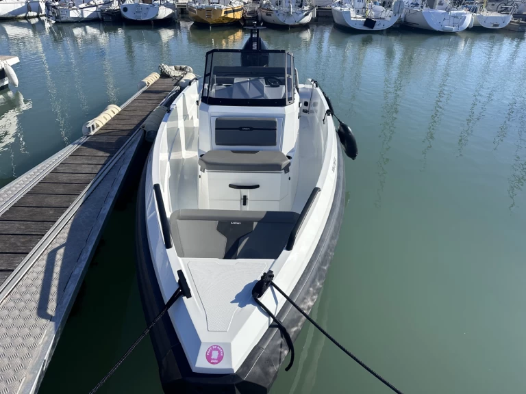 Alquiler de Iron Boat 707 en La Rochelle