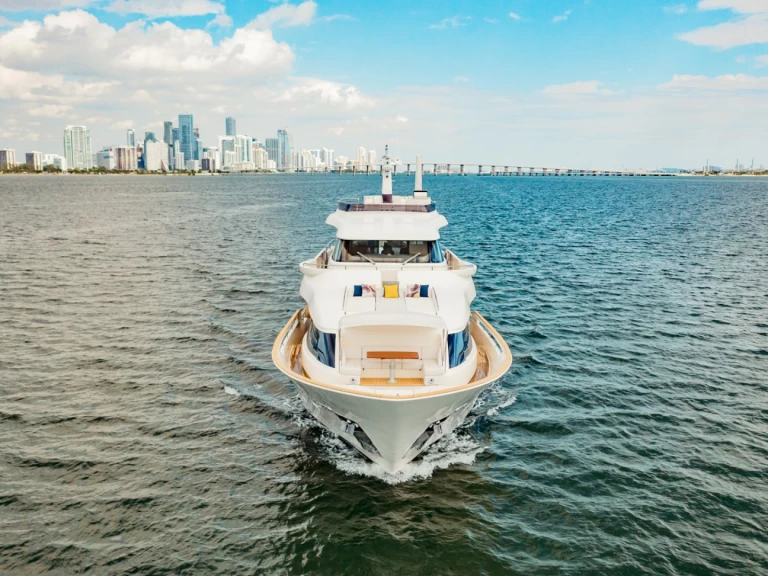 Alquiler de barcos Miami barato de Custom Line