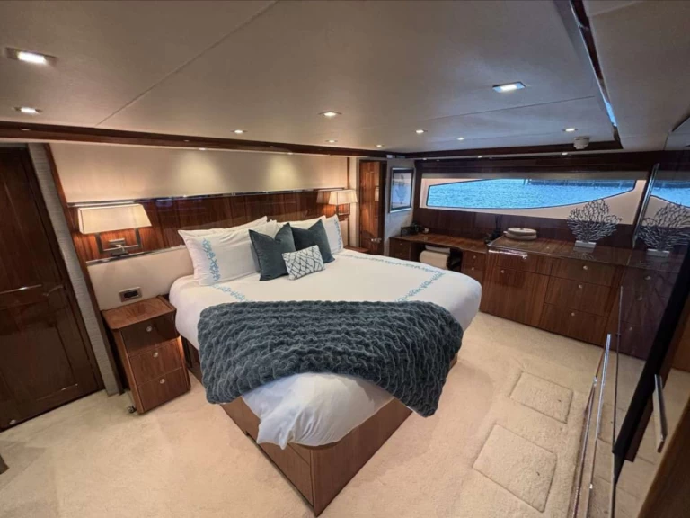 Alquiler Yate de lujo Viking Yachts con o sin  título de navegación