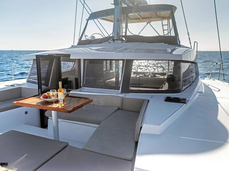 Alquiler Catamarán en Álimos - Bali Bali 4.2